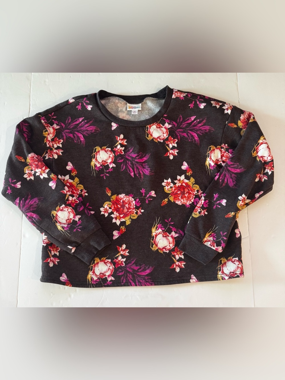 LuLaRoe Burgundy Floral Sweatshirt, Soft Warm Cozy Long Sleeves- size M - Picture 8 of 14